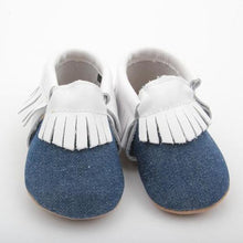 Load image into Gallery viewer, Unisex Baby Shoes. Soft Sole Leather Baby Shoes
