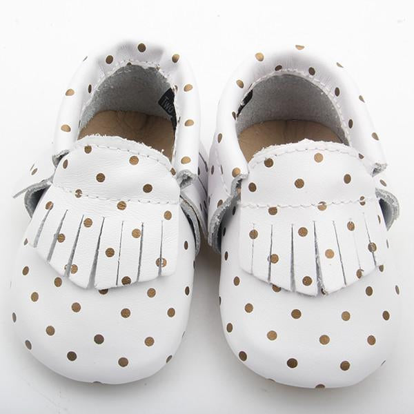 Pretty leather baby shoes. Baby shoes and footwear online White Moccassins