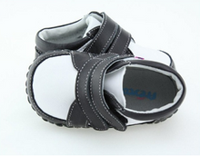 Load image into Gallery viewer, Greysir Baby Shoes - Two Little Feet
